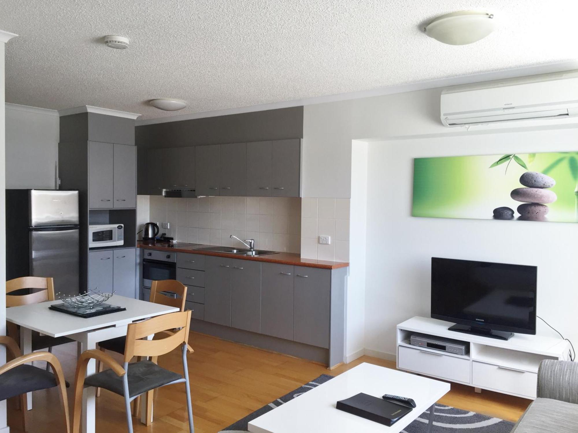 Frisco Apartments Brisbane Szoba fotó