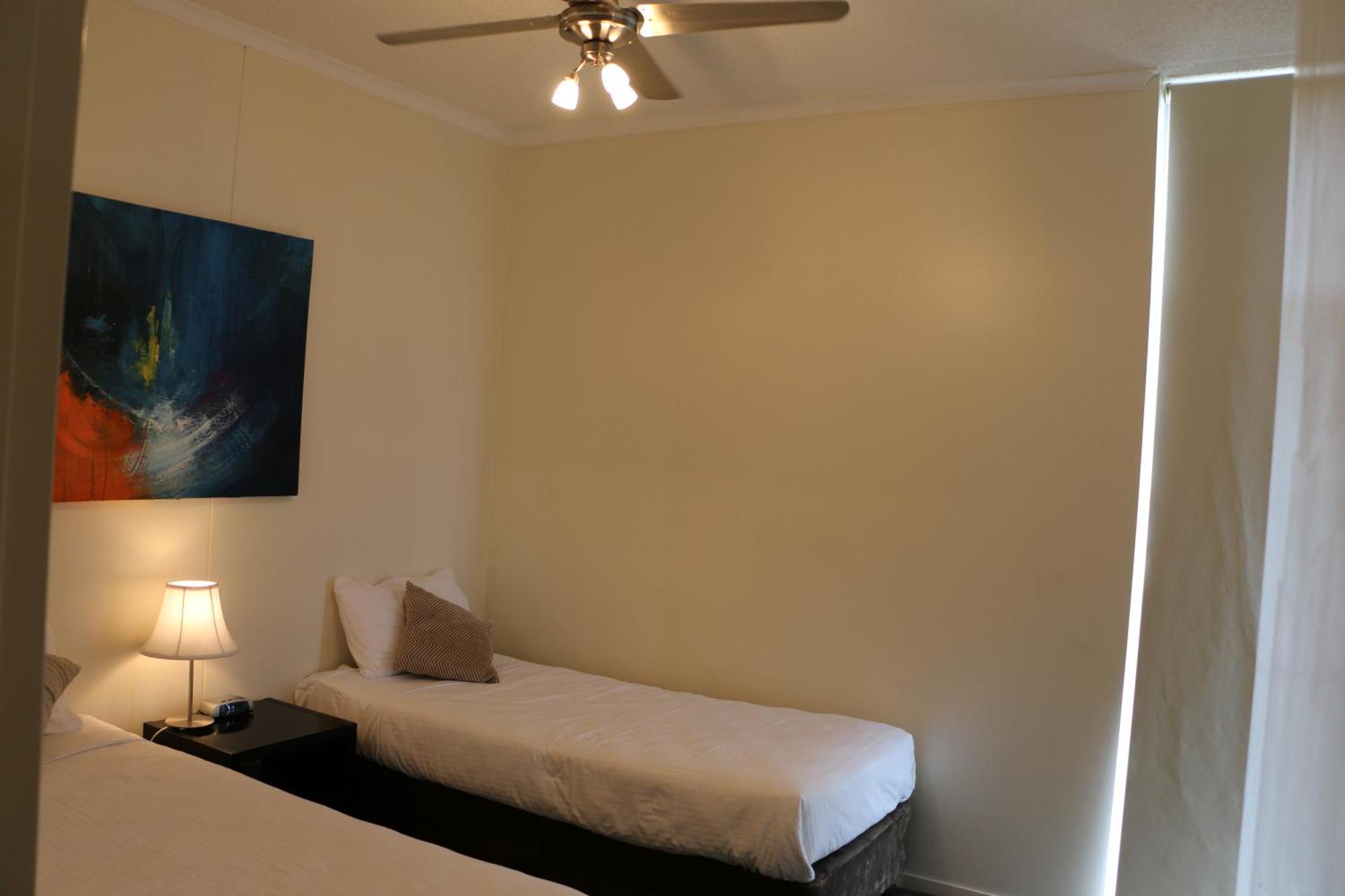 Frisco Apartments Brisbane Szoba fotó