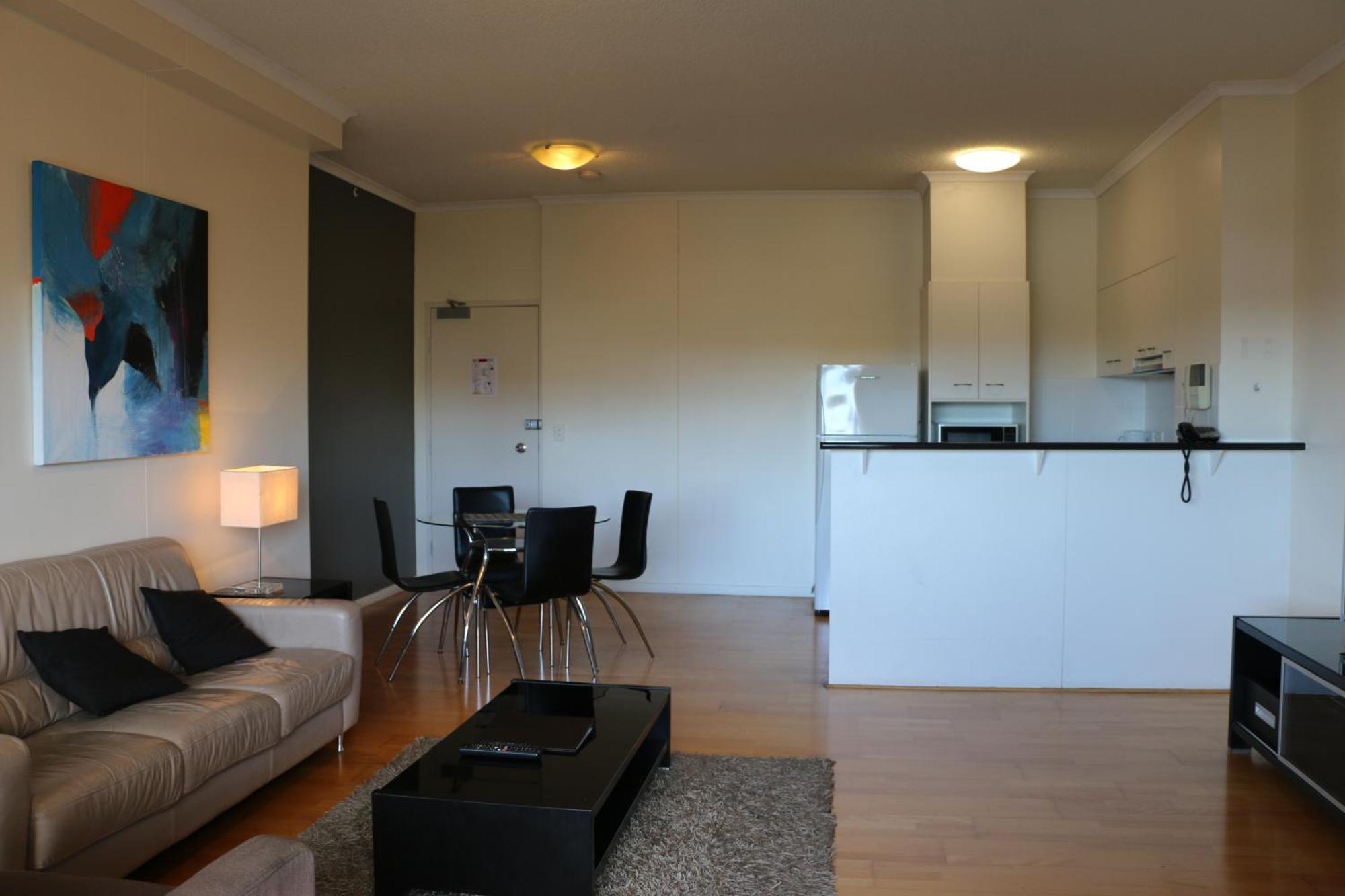 Frisco Apartments Brisbane Szoba fotó