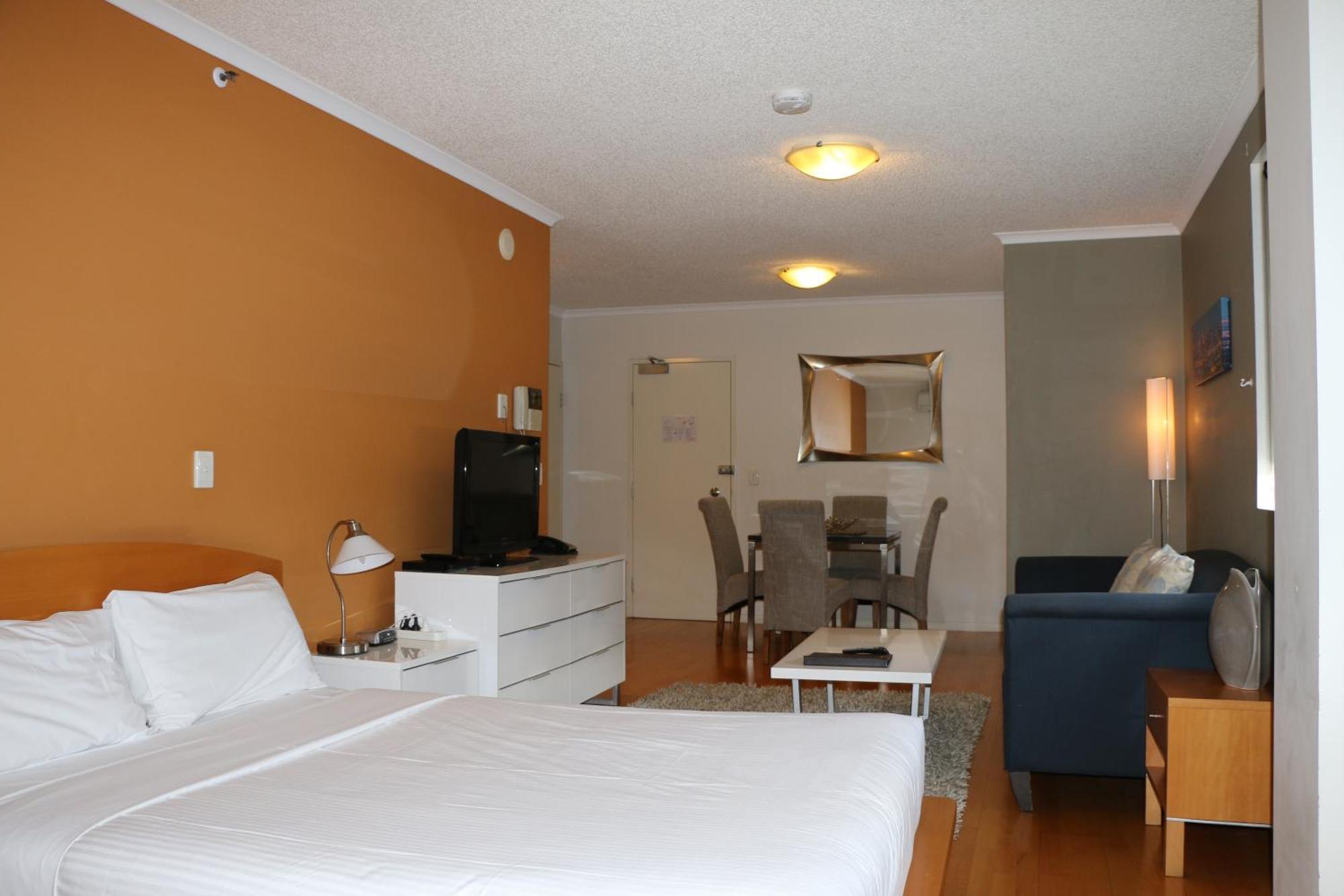 Frisco Apartments Brisbane Szoba fotó